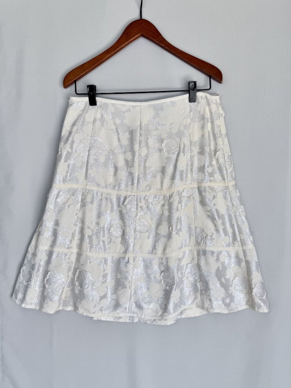DKNY Ivory Metallic Silver Embroidered Floral Applique Tiered Midi Skirt Size 12